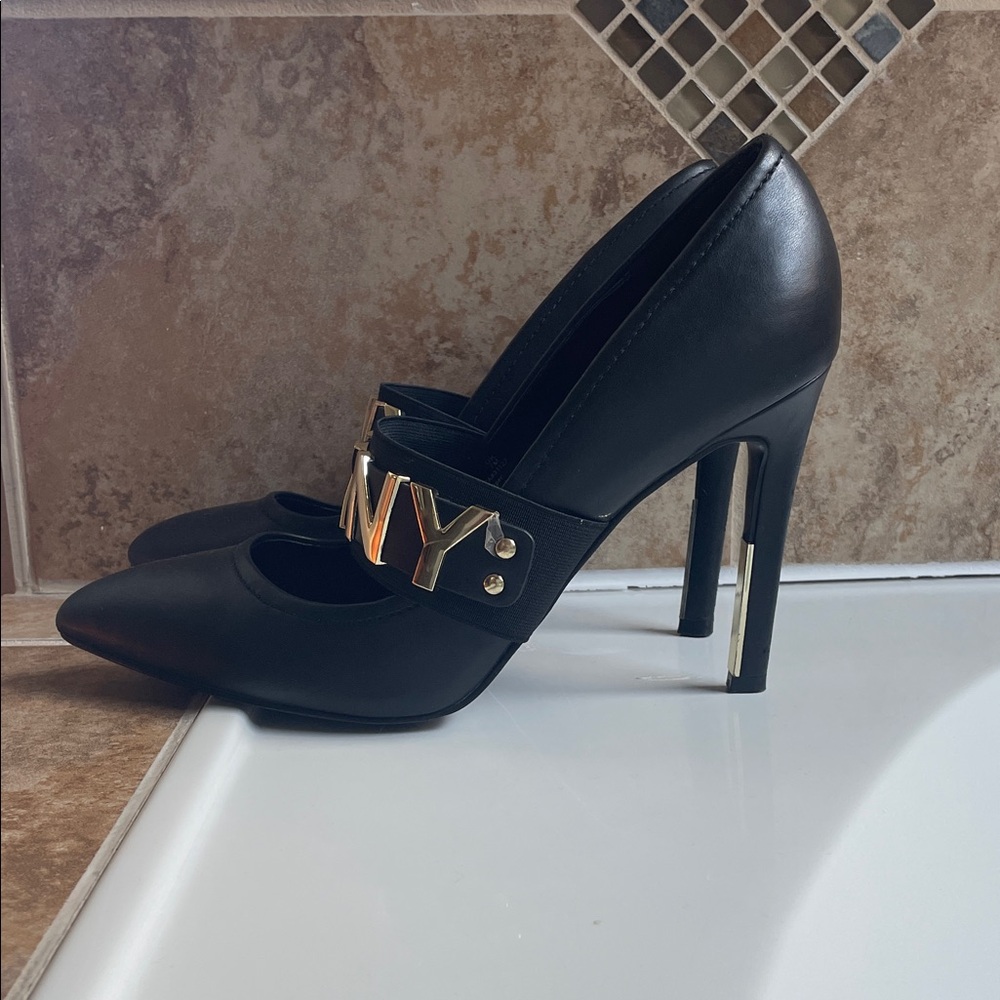 DKNY Black Pointed Mary Jane Pumps with Gold Logo Strap sexy!!